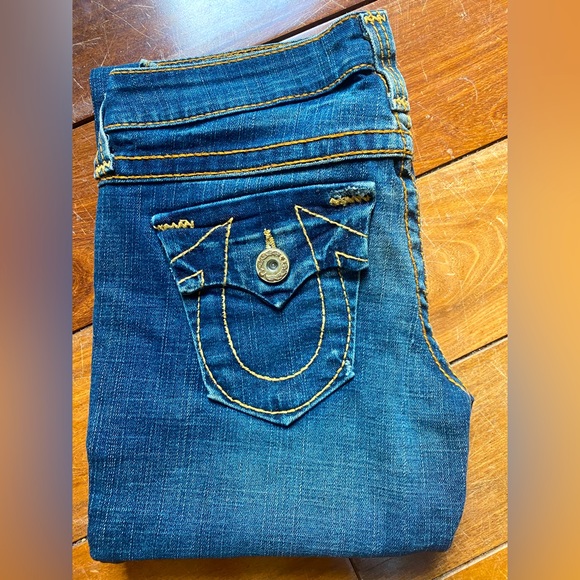 True Religion Women’s Big T Bootcut Jeans - Picture 2 of 9